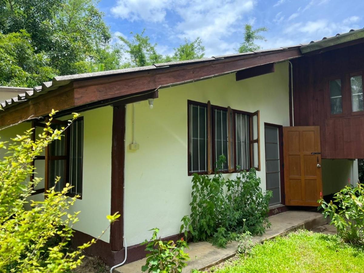 Hostel Brown House Chiangdao Chiang Dao Zewnętrze zdjęcie